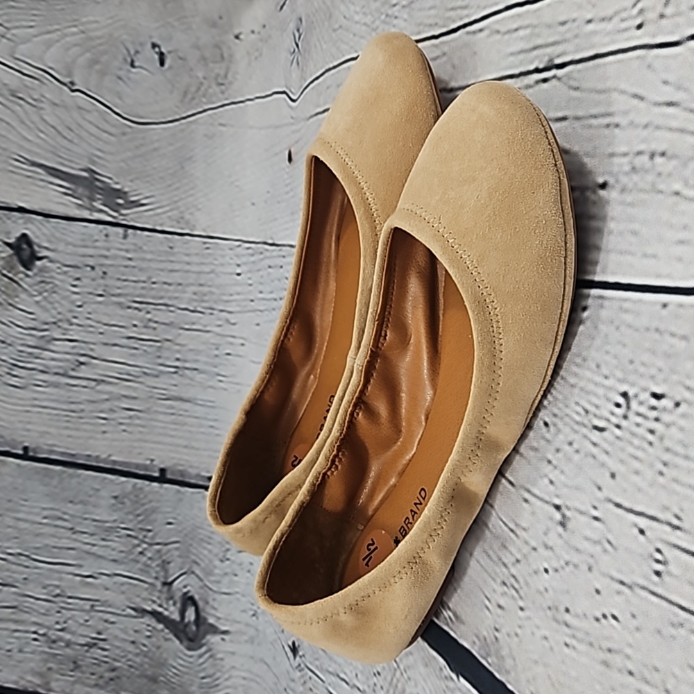 Lucky Brand Emmie Women's Tan Suede Leather Slip On Ballet Flats Size 7.5 M NWOT